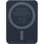 Guess MagSafe Metal Script Logo induction power bank 15W 5000mAh - black - Image 3