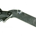 Vasakpoolne ukse hing C00317845 480140101535 nõudpesumasinale Whirlpool ADP 650 WH, Indesit ja teistele mudelitele